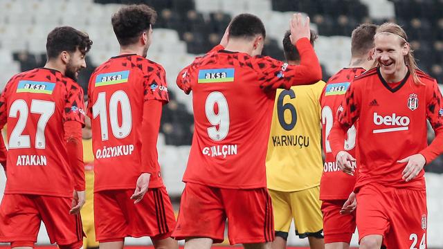 Beşiktaş turu rahat geçti