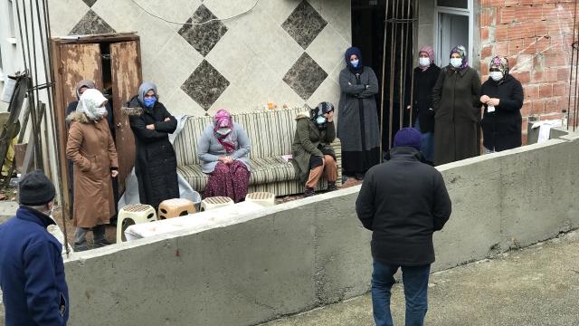 Bir ayda aynı aileden 6 kişi koronavirüs nedeniyle hayatını kaybetti