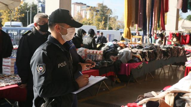 Kocaelide COVID-19 tedbirlerine uymayan 271 kişiye para cezası
