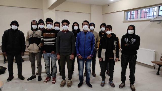 Kocaelide, 12 düzensiz göçmen yakalandı