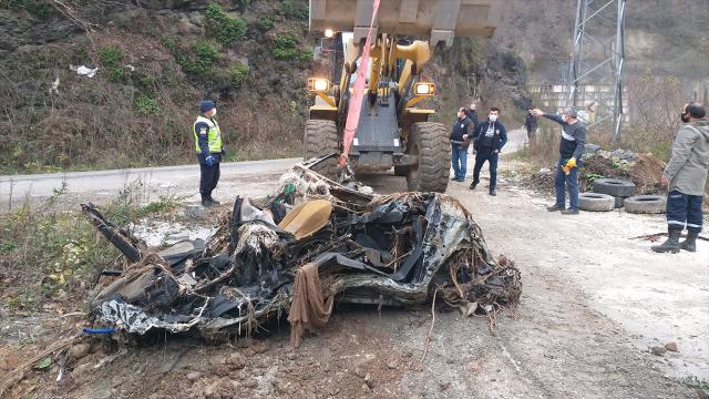 Giresundaki selde kaybolan iki araç Aksu Deresinden çıktı
