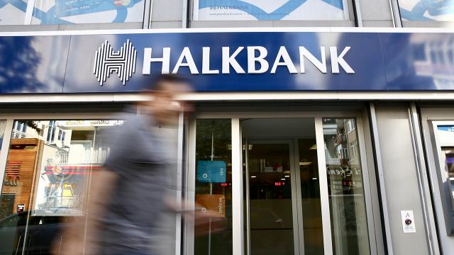 Halkbankta biriken kart puanları silinecek mi? Kredi kartı puanları yıl sonu siliniyor mu?