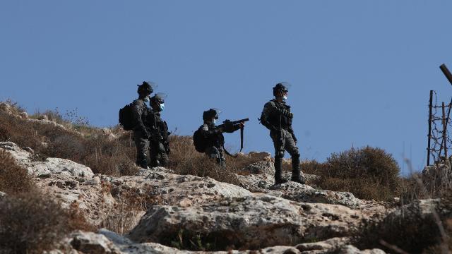 Batı Şeriada Filistinli çiftçilere saldırı