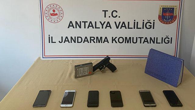 Antalyada yasa dışı bahis operasyonu: 6 gözaltı