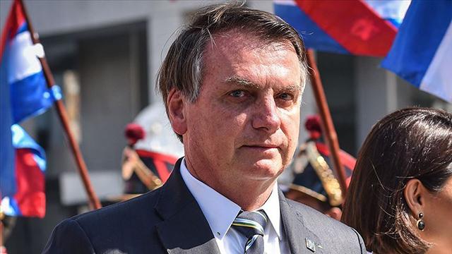 Brezilya Devlet Başkanı Bolsonaro, COVID-19 aşılarına güvenmiyor