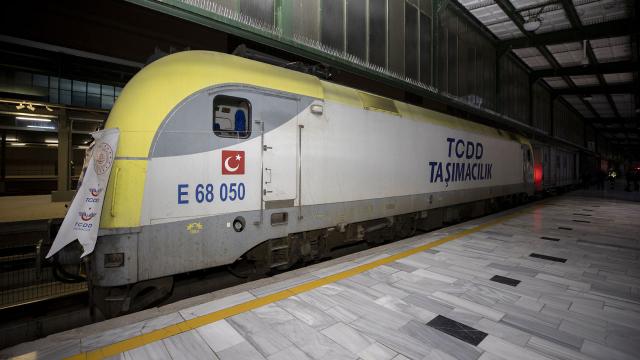 Türkiyeden Çine gidecek ikinci blok ihracat treni Ankaraya ulaştı