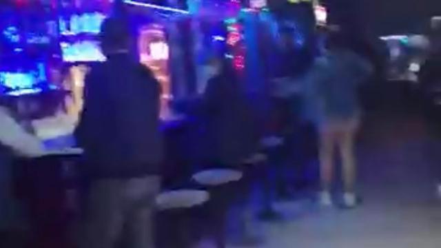 Müşteri gibi eğlence merkezine giren ekiplerden 20 kişiye ceza