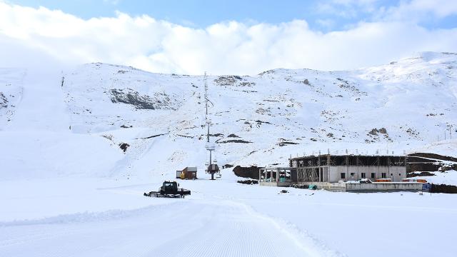 Hakkari kayak merkeziyle bölgenin cazibe merkezi olacak