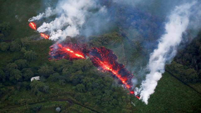 Hawaiideki Kilauea Yanardağı faaliyete geçti