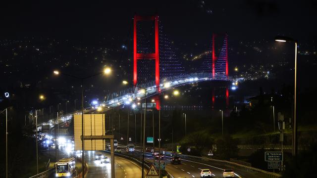 56 saatlik kısıtlama başladı