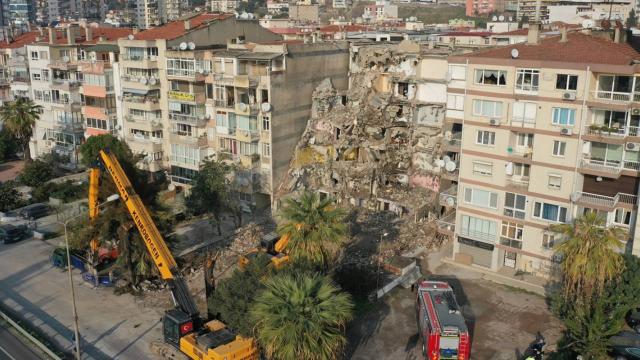 İzmirdeki depremin ardından DASKtan 224 milyon TLlik ödeme
