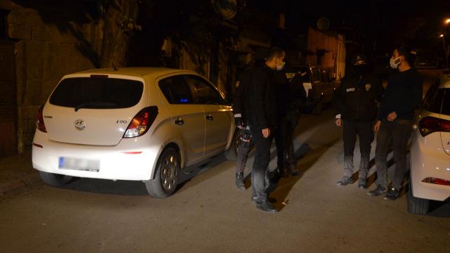 Aynı araçta yakalandılar, birbirlerini tanımadılar