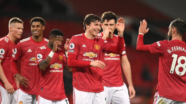 Manchester United, Leeds Unitedı 6 golle geçti