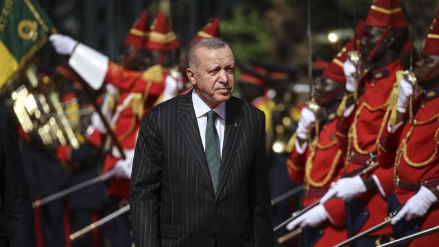 Cumhurbaşkanı Erdoğan Senegalde yılın kişisi seçildi