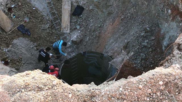 Su kuyusu açarken göçük altında kalan 2 kişiden 1i kurtarıldı