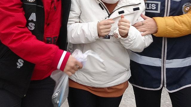 Çöp konteynerine atılan bebek kurtarılamadı