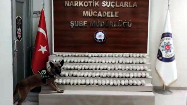 Vanda zehir tacirlerine operasyon