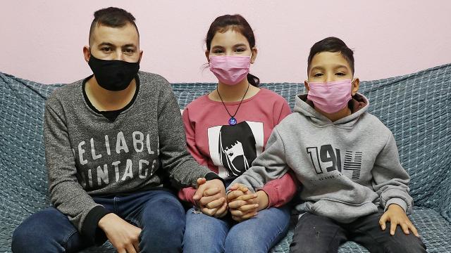Tedavi umuduyla Türkiyeye gelen Talasemi hastası kardeşler destek bekliyor