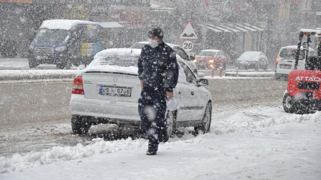 Kar, fırtına ve sağanak uyarısı