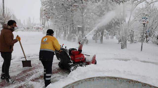 Doğu Anadoluda 4 ilde 471 yerleşim birimine ulaşım sağlanamıyor