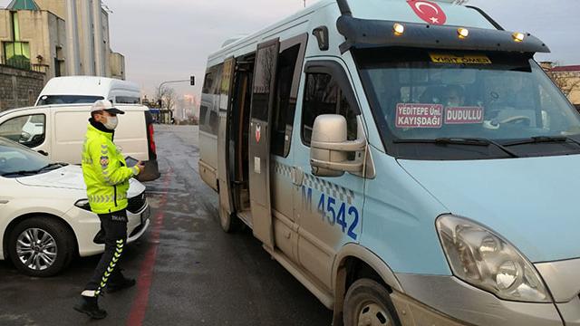 İstanbulda toplu taşıma araçlarında koronavirüs denetimi