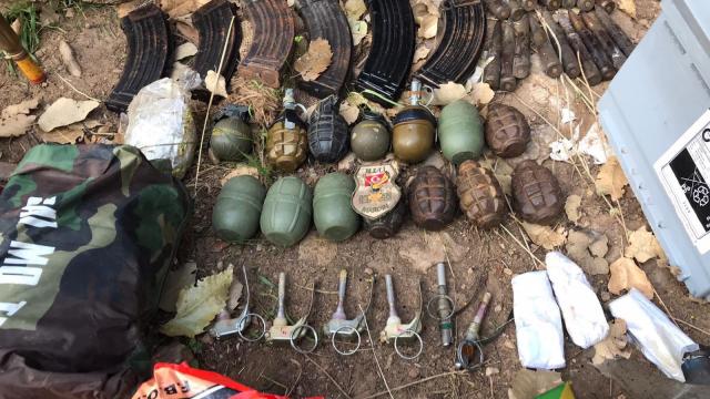 Pençe-Kaplan Operasyonunda PKKya ait mühimmat ve yaşam malzemeleri ele geçirildi