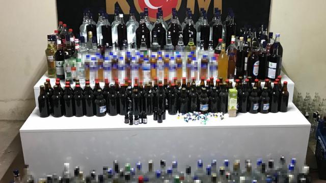 Bursada 210 litre sahte içki ele geçirildi