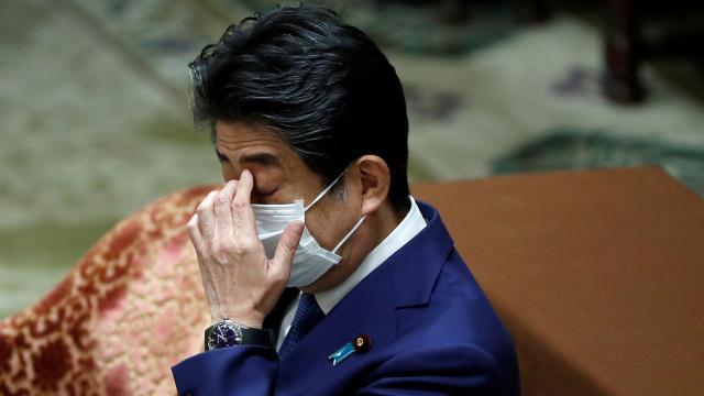 Japonyada Şinzo Abenin aleyhine dava açılmayacak