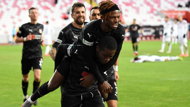 Sivasspor rahat kazandı