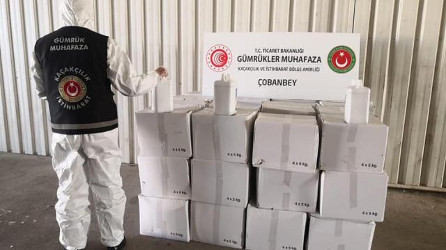 Kiliste Suriyeye ihracatı yasak olan 1990 litre sülfürik asit ele geçirildi