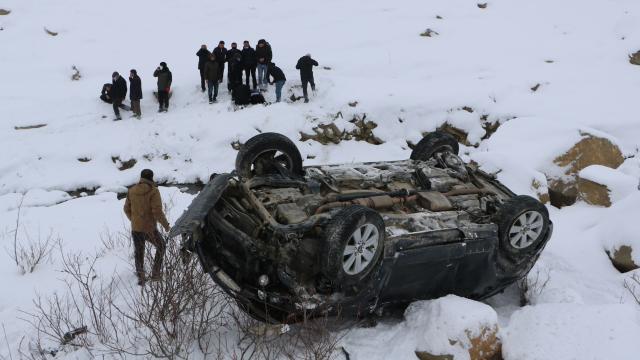 Kontrolden çıkan otomobil şarampole devrildi: 1 ölü