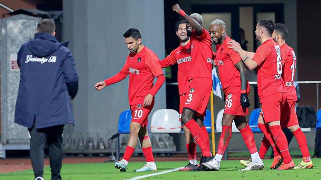Gaziantep lider Alanyasporu konuk edecek
