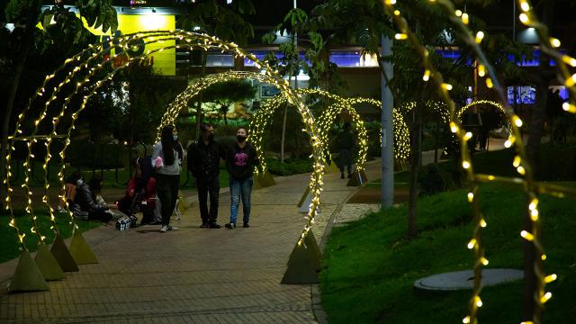 Bogotada Noel kutlamalarında 8 kişi öldürüldü