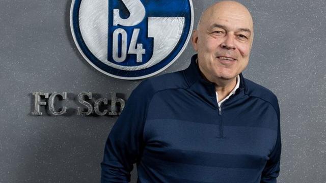 Schalke 04ün yeni teknik direktörü belli oldu oldu