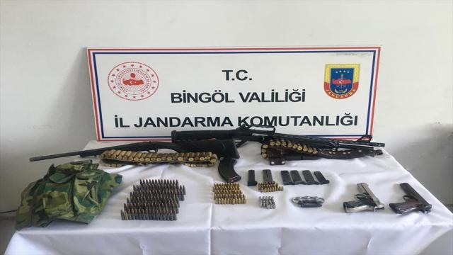 Bingölde silah ve mühimmat ele geçirildi