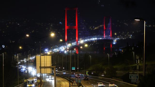 56 saatlik kısıtlama başladı