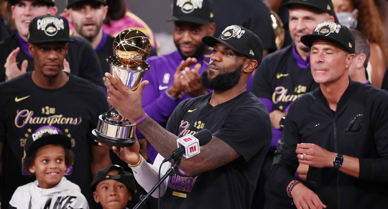 Los Angeles Lakers hasrete son verdi