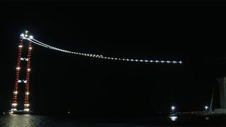 1915 Çanakkale Köprüsü ışıldıyor