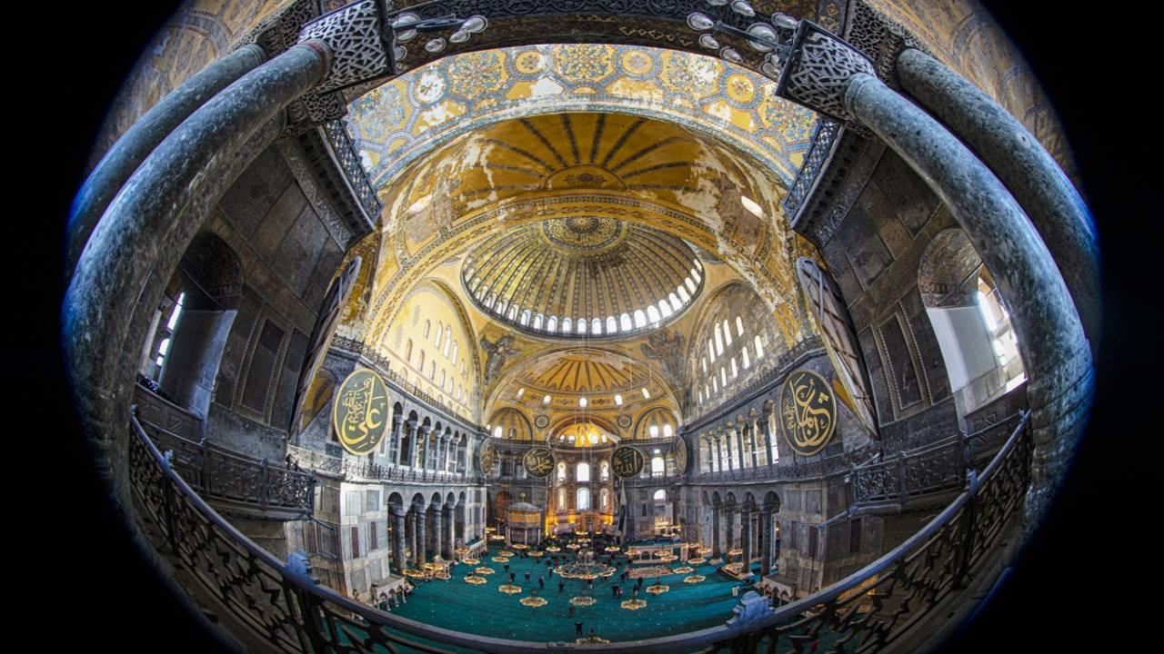 Balıkgözü objektifiyle Ayasofya Camii