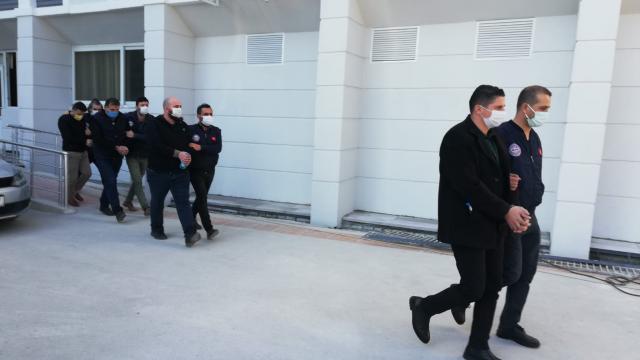 Mersinde "dublör"lü tapu dolandırıcılığı operasyonunda 5 kişi tutuklandı