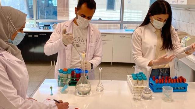 Harran Üniversitesi vişne çekirdeği atıklarından protein barı üretecek