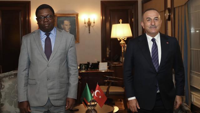 Bakan Çavuşoğlu, Zambiyalı mevkidaşıyla görüştü