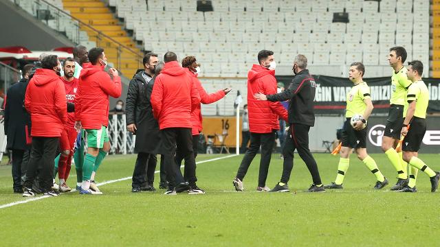 Sivas yerel basınından hakem kararlarına "siyah sayfalı" tepki