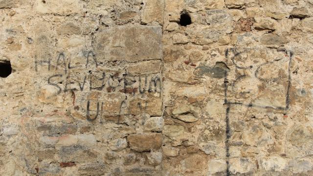 Sinopta tarihi surlara saygısızlık