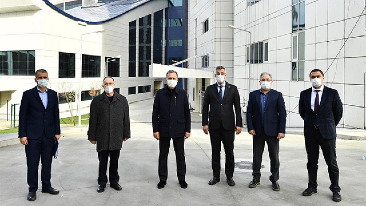 İstanbul Valisi Yerlikaya'dan Seyrantepe Hastanesi'nde inceleme