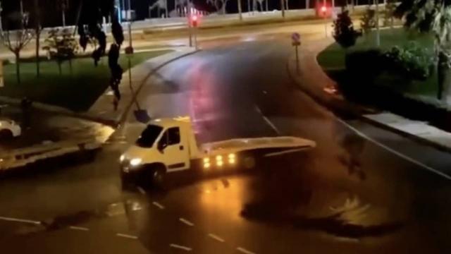 Çekiciyle drift yapan sürücüye 6 bin 700 lira ceza