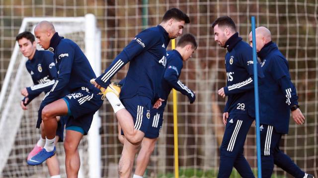 Fenerbahçeye iki iyi bir kötü haber