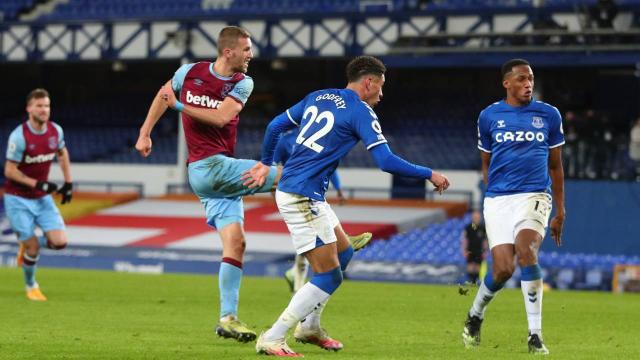 Evertonın galibiyet serisini West Ham United bitirdi