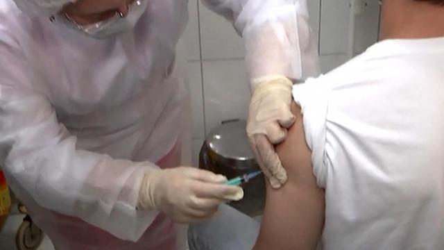 Rusyada 800 binden fazla kişiye aşı yapıldı