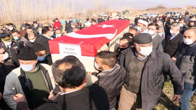 Somalideki saldırıda yaşamını yitiren Selami Aydoğdu toprağa verildi